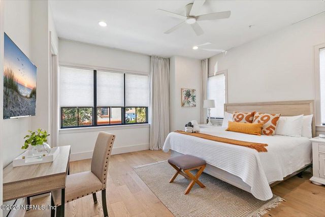 1318 1ST Street N, Jacksonville Beach, FL 32250