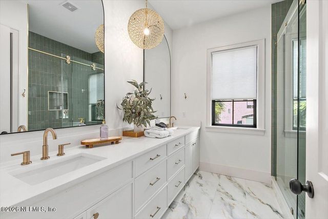 1318 1ST Street N, Jacksonville Beach, FL 32250