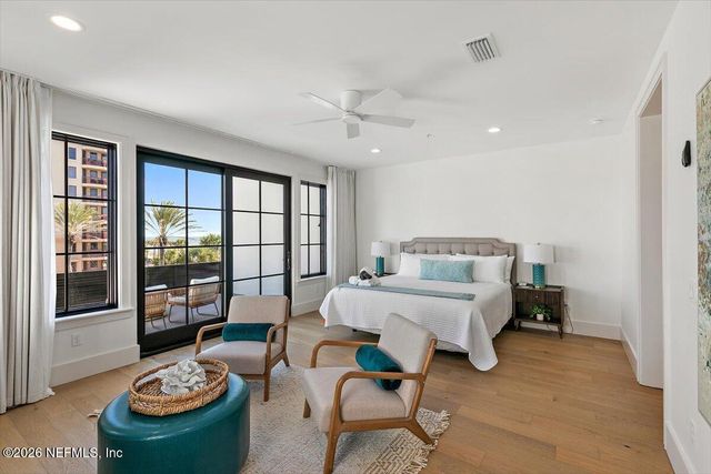 1318 1ST Street N, Jacksonville Beach, FL 32250