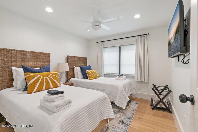 1318 1ST Street N, Jacksonville Beach, FL 32250