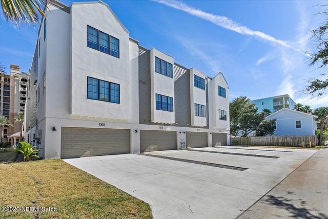 1318 1ST Street N, Jacksonville Beach, FL 32250