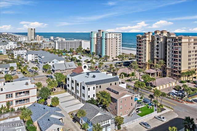 1318 1ST Street N, Jacksonville Beach, FL 32250