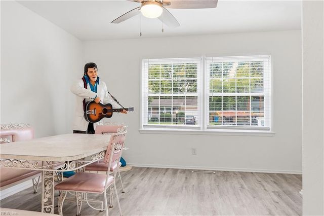 5344 Sir Barton DR, Virginia Beach, VA 23462