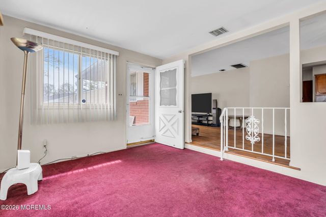 5 Dove Street B, Manchester, NJ 08759
