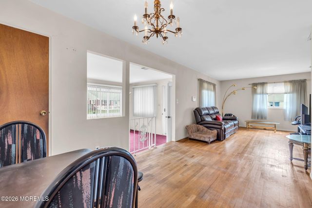 5 Dove Street B, Manchester, NJ 08759