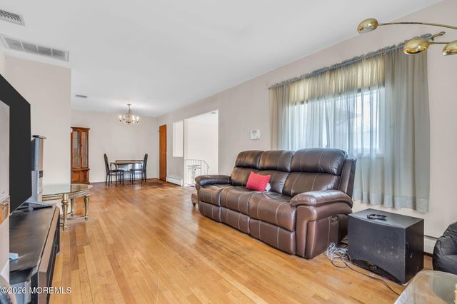 5 Dove Street B, Manchester, NJ 08759