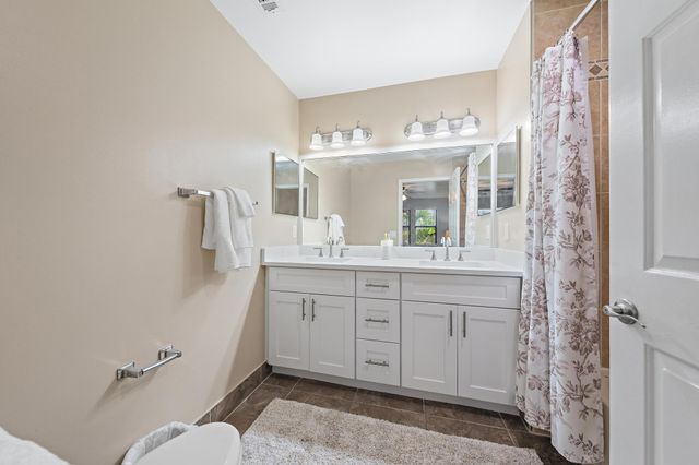 148 WEYBRIDGE Circle C, Royal Palm Beach, FL 33411