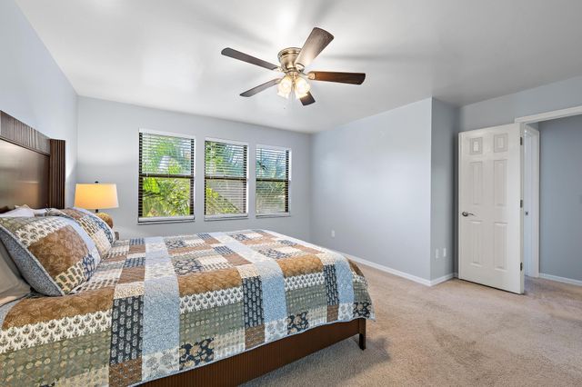 148 WEYBRIDGE Circle C, Royal Palm Beach, FL 33411