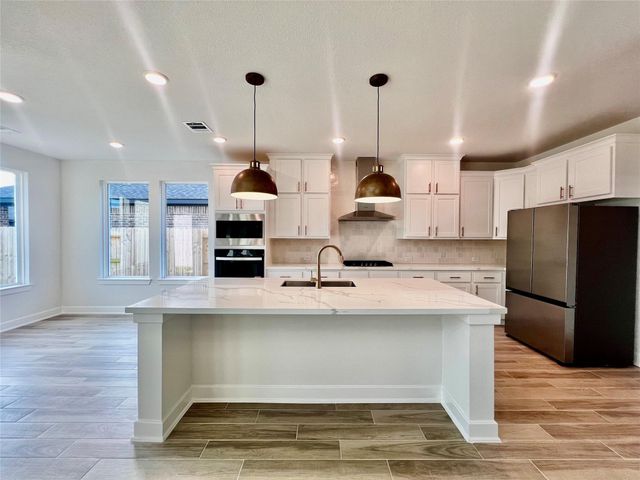 1139 Beals Creek Street, Conroe, TX 77304