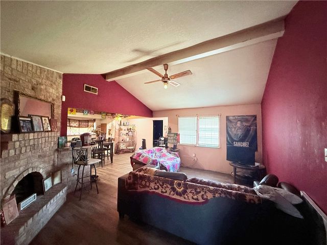 9570 Waxwing St, Corpus Christi, TX 78418