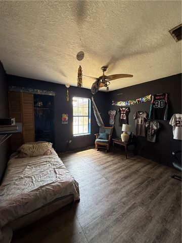 9570 Waxwing St, Corpus Christi, TX 78418