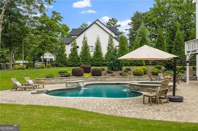 14200 Cogburn Road, Milton, GA 30004