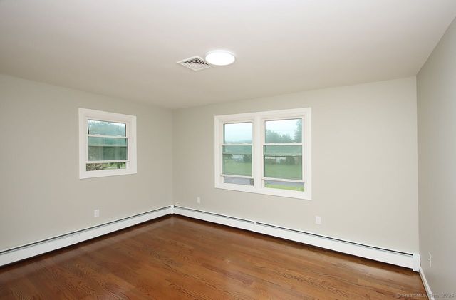 5 Great Meadow Drive, North Haven, CT 06473