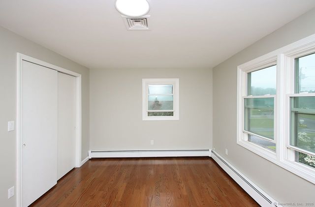 5 Great Meadow Drive, North Haven, CT 06473