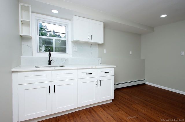 5 Great Meadow Drive, North Haven, CT 06473