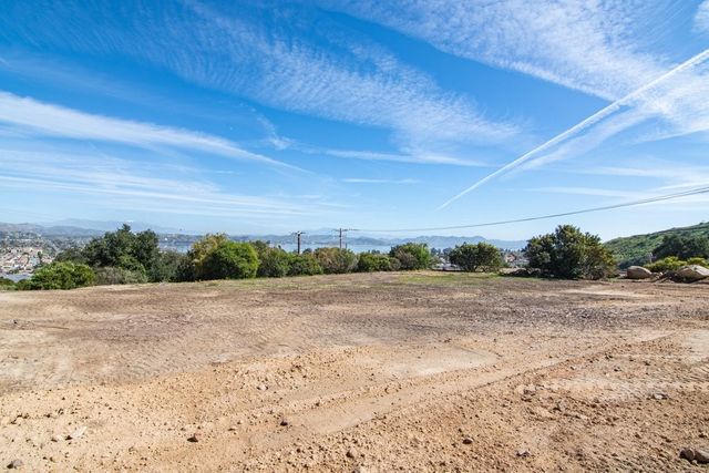 2930 Lakeview, Lake Elsinore, CA 92530