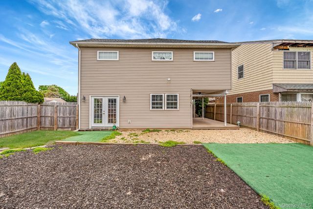 1582 Little Neck Avenue, North Bellmore, NY 11710
