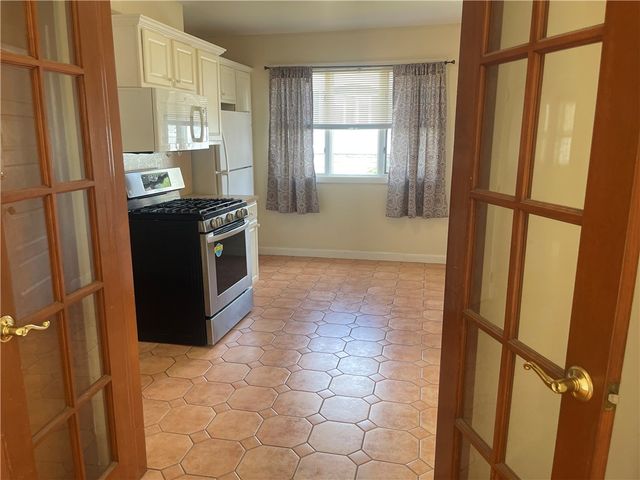 22 Sheffield Avenue 1st Floor, North Providence, RI 02911