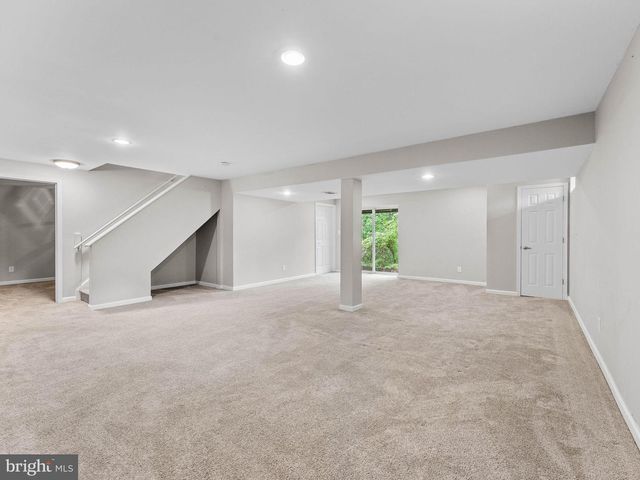 148 DRUMMOND FARMS LN, Newark, DE 19711