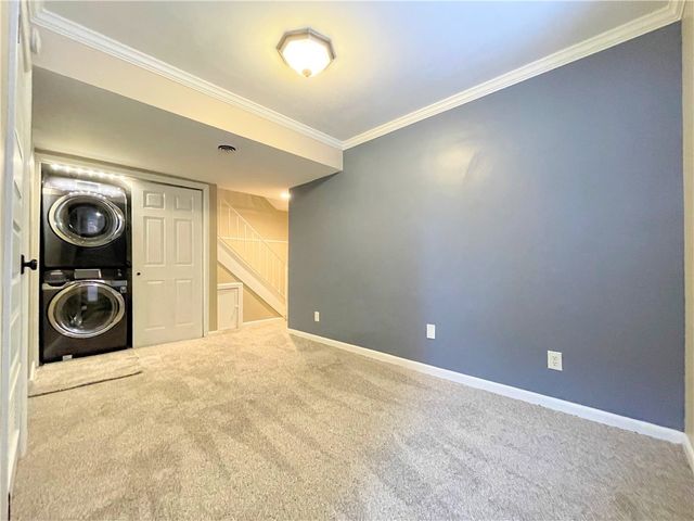 5717 Kentucky Ave B, Shadyside, PA 15232