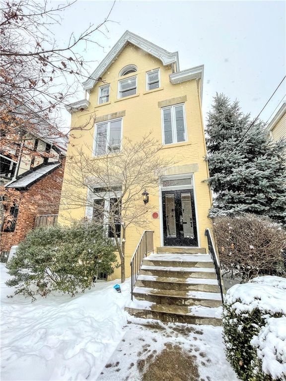 5717 Kentucky Ave B, Shadyside, PA 15232