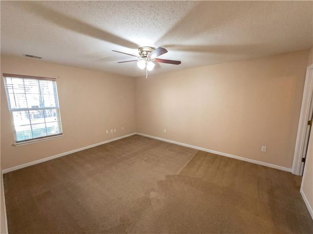 3062 Crest Ridge Circle SW, Marietta, GA 30060