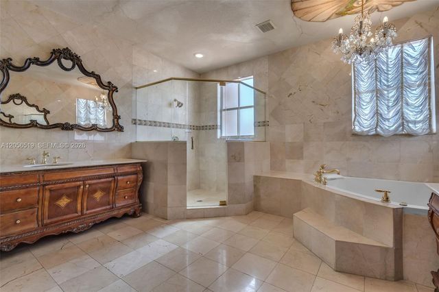 18031 NW 87th Ct 0, Hialeah, FL 33018