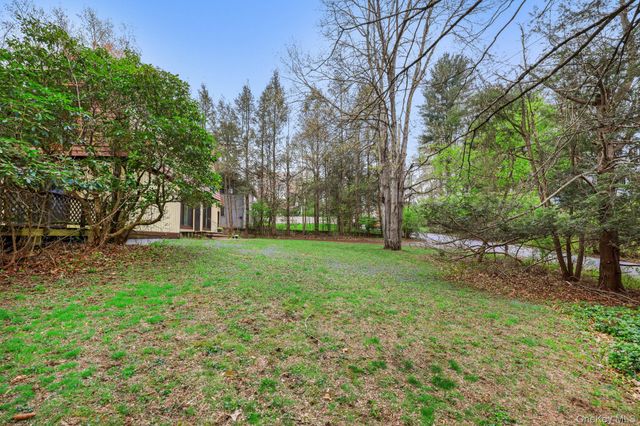 18 Ridge Road, Mount Kisco, NY 10549