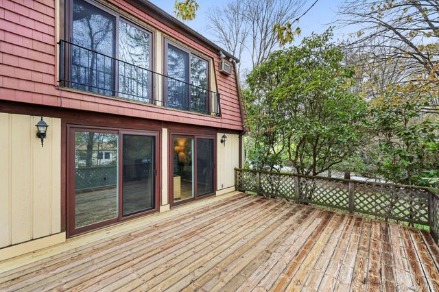 18 Ridge Road, Mount Kisco, NY 10549