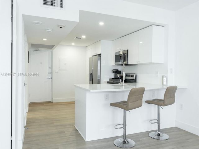 10275 Collins Ave 1502, Bal Harbour, FL 33154
