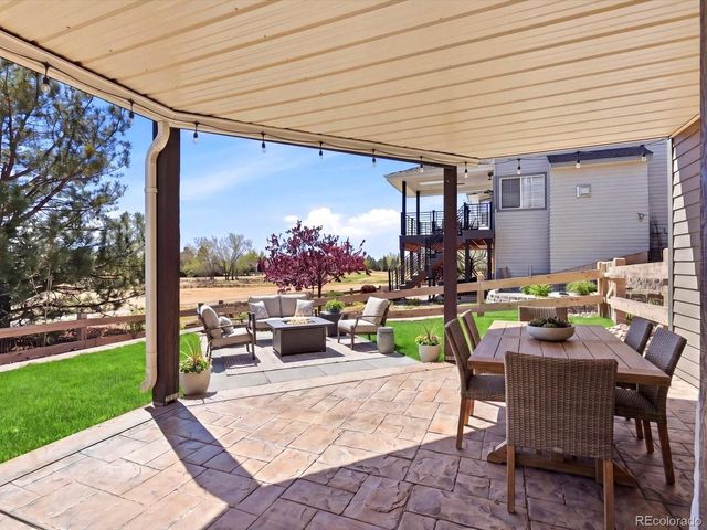 1630 Peregrine Ct, Broomfield, CO 80020