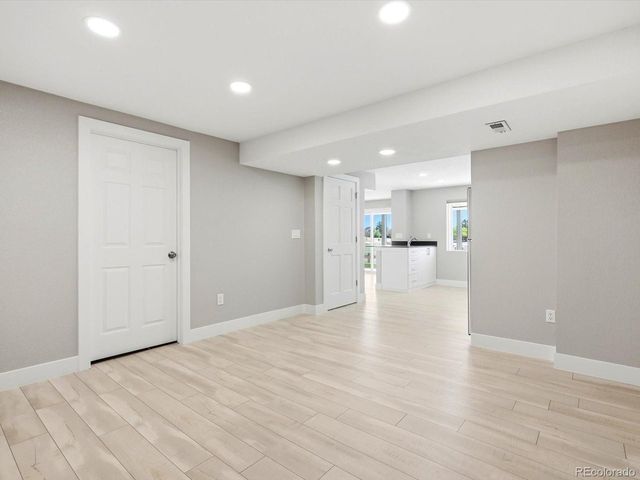 1630 Peregrine Ct, Broomfield, CO 80020