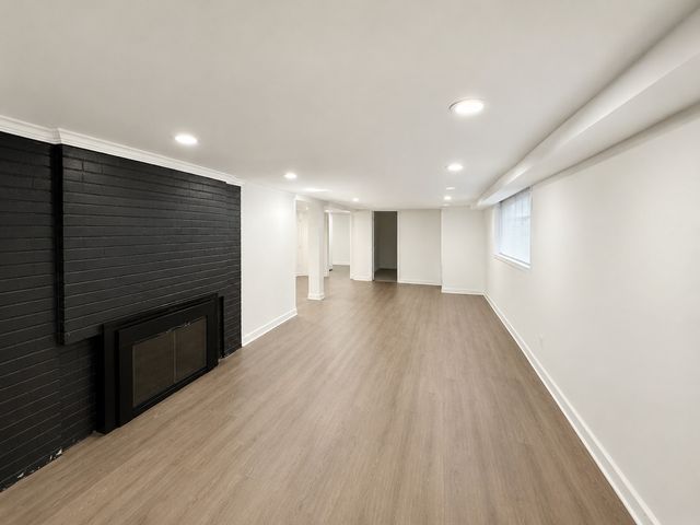 2811 FOREST Lane, Waukegan, IL 60087