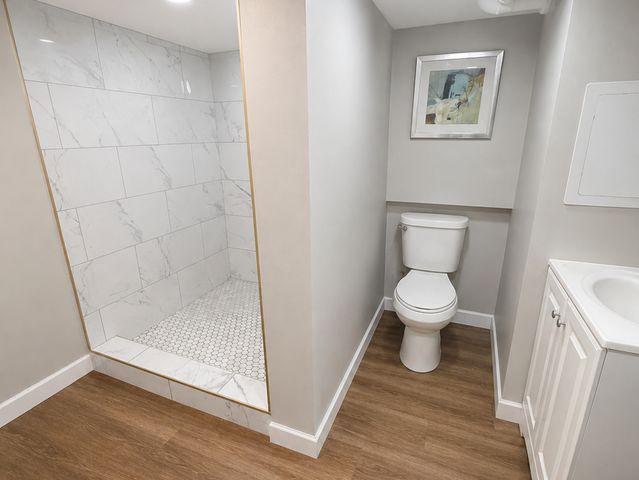 2811 FOREST Lane, Waukegan, IL 60087