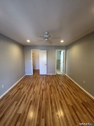 90 Little Oak Lane 90, Rocky Hill, CT 06067