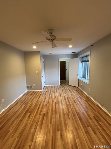 90 Little Oak Lane 90, Rocky Hill, CT 06067