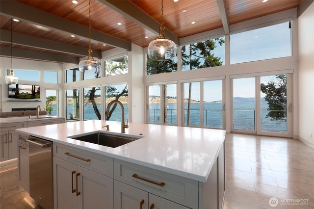 477 Davison Head Drive, Friday Harbor, WA 98250