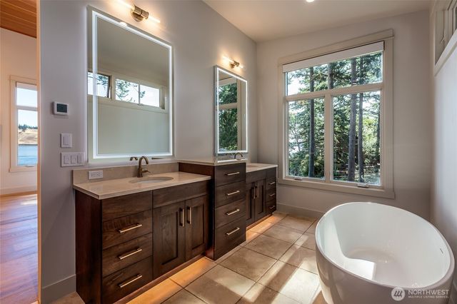 477 Davison Head Drive, Friday Harbor, WA 98250