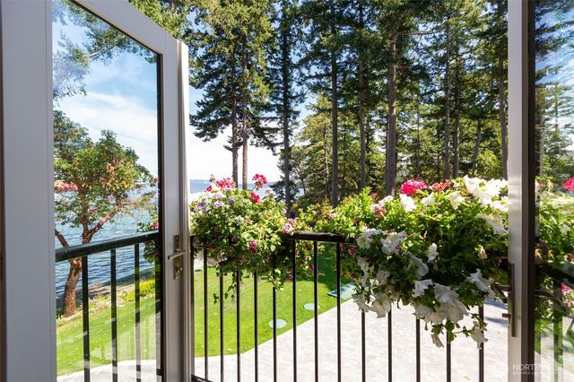 477 Davison Head Drive, Friday Harbor, WA 98250