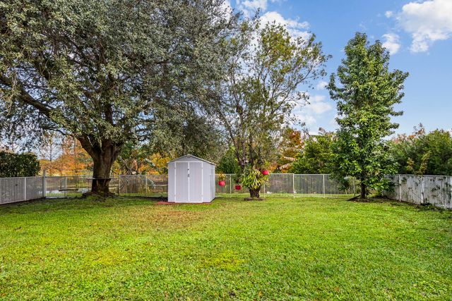 1622 S S Club Drive Drive, Wellington, FL 33414