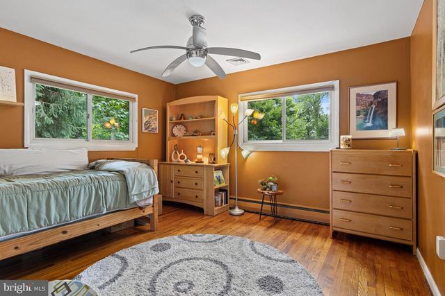 1403 BERWYN PAOLI RD, Paoli, PA 19301