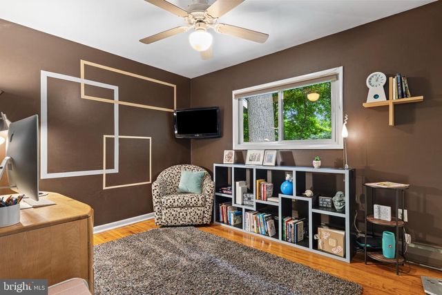 1403 BERWYN PAOLI RD, Paoli, PA 19301