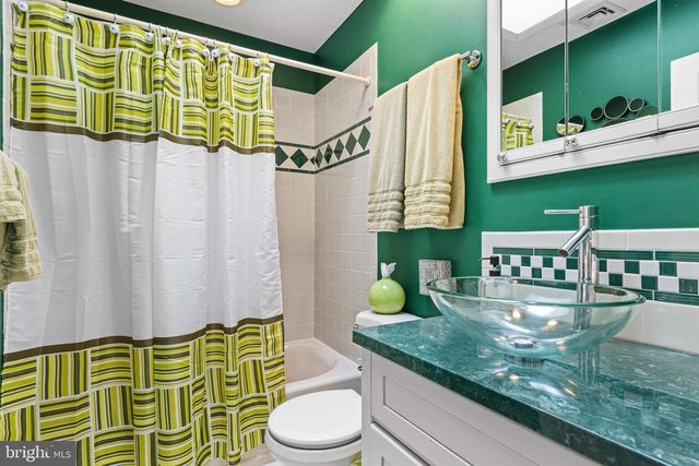 1403 BERWYN PAOLI RD, Paoli, PA 19301