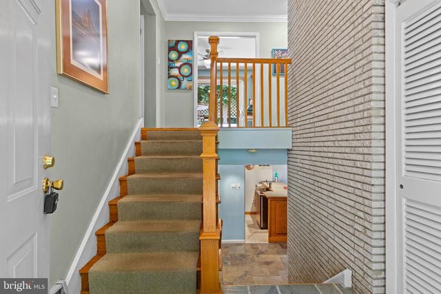 1403 BERWYN PAOLI RD, Paoli, PA 19301
