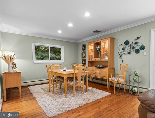 1403 BERWYN PAOLI RD, Paoli, PA 19301