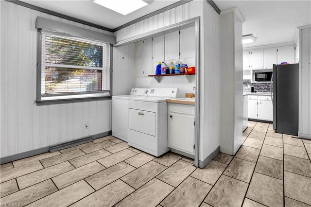 1931 Greenwood Road, Asheboro, NC 27203