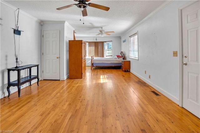 1931 Greenwood Road, Asheboro, NC 27203