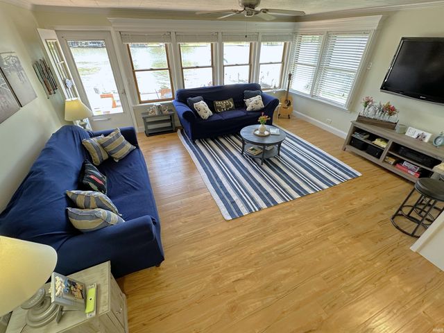 6855 N Skaggs Court, Monticello, IN 47960