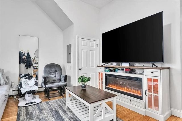 186 Federal Street 1, Providence, RI 02903