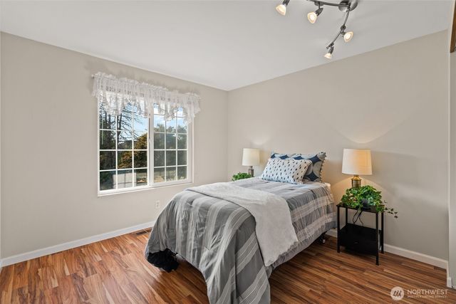 13730 Connor Loop NW, Silverdale, WA 98383
